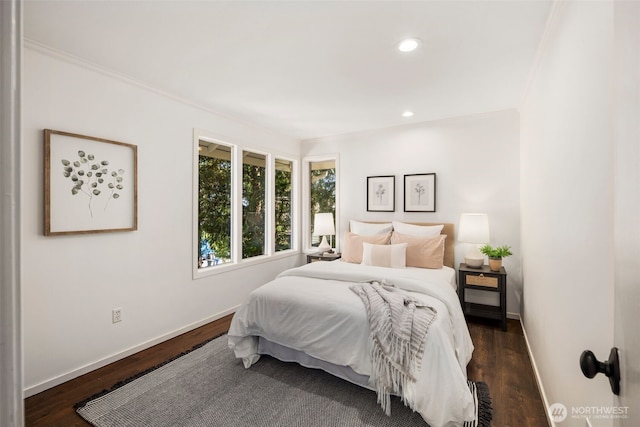 16939 SE 39th St, Bellevue, WA 98008 - bedroom featuring baseboards, wood finished floors, ornamental molding, and recessed lighting