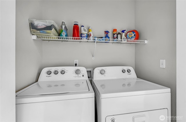 8354 22nd St NE, Lake Stevens, WA 98258 - laundry area with washing machine and clothes dryer
