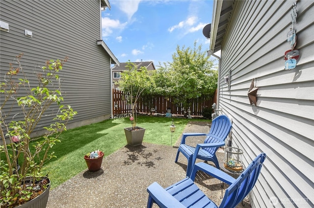 8354 22nd St NE, Lake Stevens, WA 98258 - view of yard with a patio area