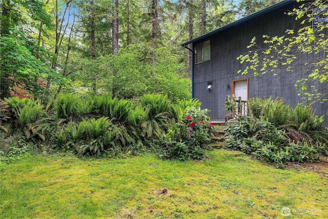 7549 Siskin Dr SE, Olympia, WA 98513 - view of grassy yard