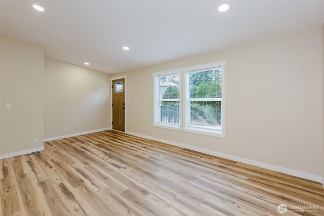 270 Granat St, Port Orchard, WA 98366 - spare room featuring light wood-type flooring, recessed lighting, and baseboards