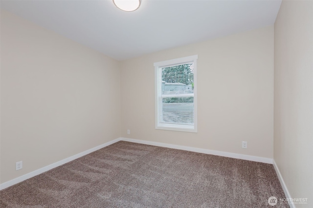 270 Granat St, Port Orchard, WA 98366 - carpeted empty room with baseboards