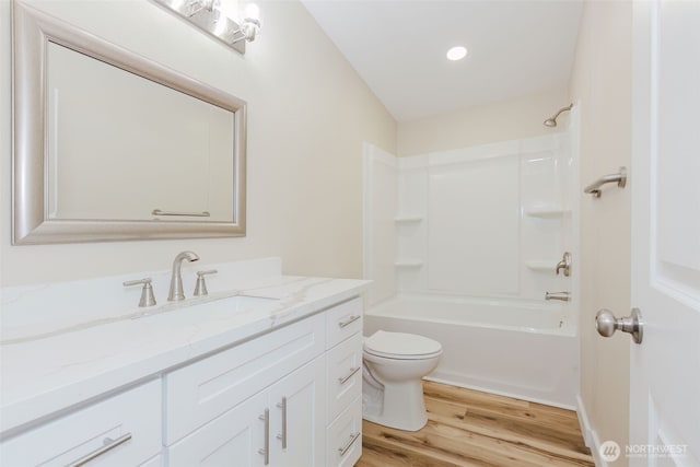 270 Granat St, Port Orchard, WA 98366 - bathroom featuring vanity, wood finished floors, toilet, washtub / shower combination, and recessed lighting