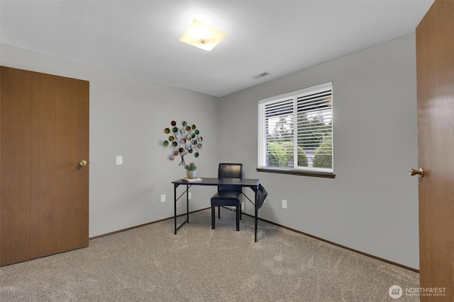 14426 55th Ave SE, Everett, WA 98208 - home office with carpet flooring and baseboards