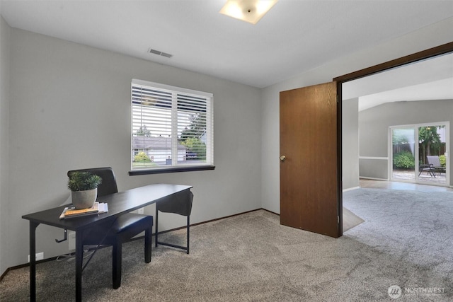 14426 55th Ave SE, Everett, WA 98208 - carpeted office with baseboards