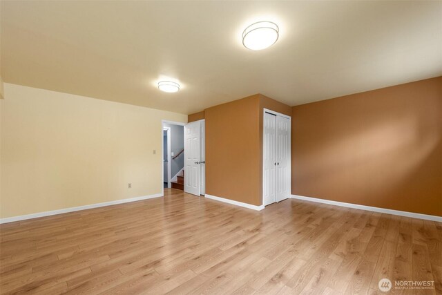 14208 NE 73rd St, Redmond, WA 98052 - empty room featuring light wood-type flooring and baseboards