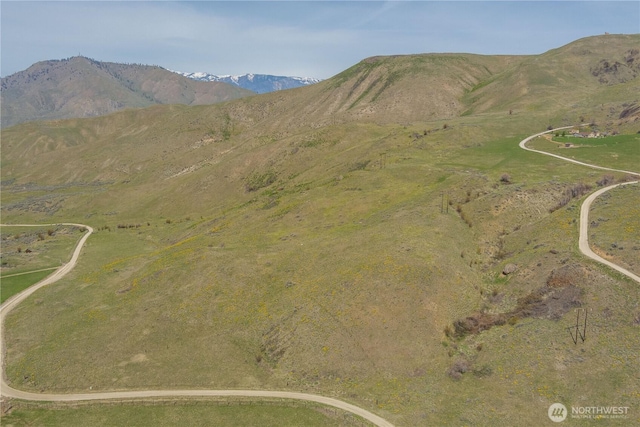 80 Chelan Hills Acres Rd, Orondo, WA 98843