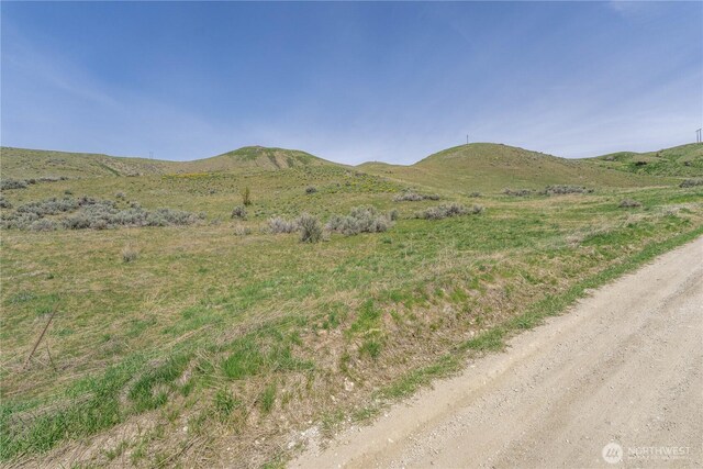 80 Chelan Hills Acres Rd, Orondo, WA 98843