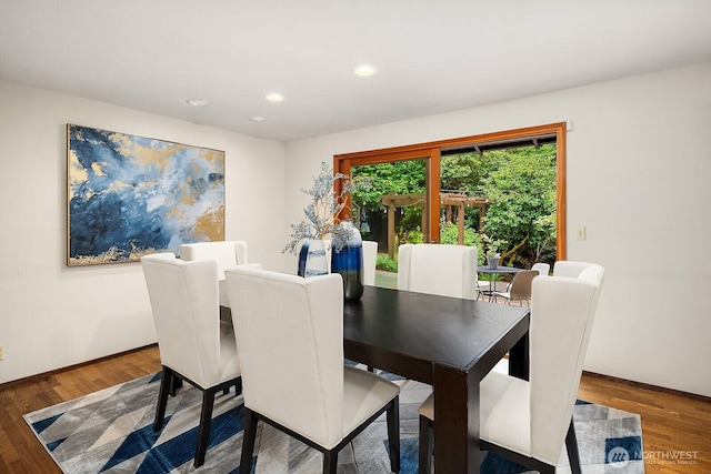 8509 NE 27th Pl, Clyde Hill, WA 98004 - dining area with wood finished floors and recessed lighting