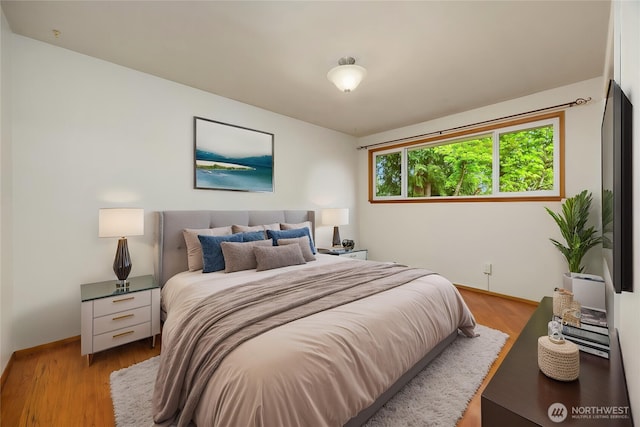 10210 NE 23rd St, Bellevue, WA 98004 - bedroom with wood finished floors and baseboards