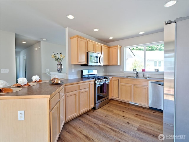2409 NE 11th Ct, Renton, WA 98056 - photo 3