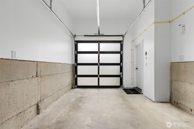 2014 E Pine St Unit A, Seattle, WA 98122 - view of garage