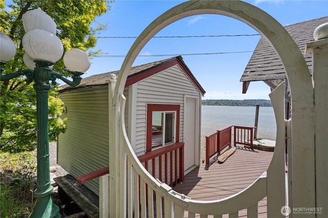 24186 Vashon Hwy SW, Vashon, WA 98070 - wooden terrace featuring a water view