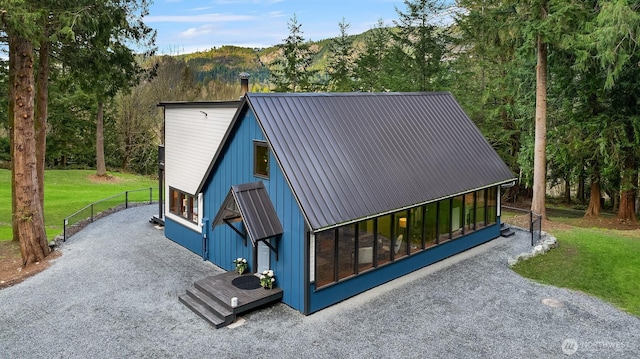 15027 146th Ave NE, Arlington, WA 98223 - view of outbuilding with a mountain view