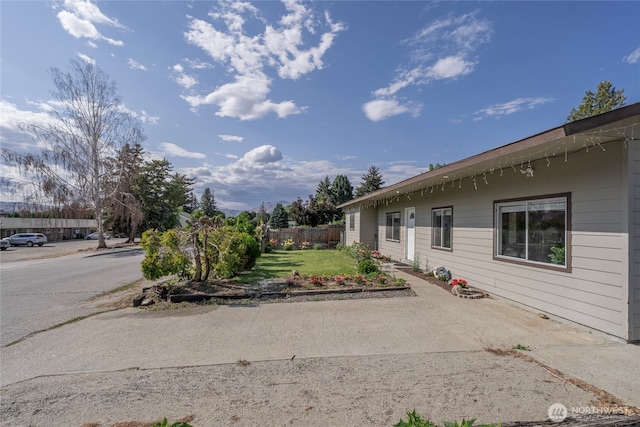1011 N Dolfay Ln, East Wenatchee, WA 98802 - view of yard