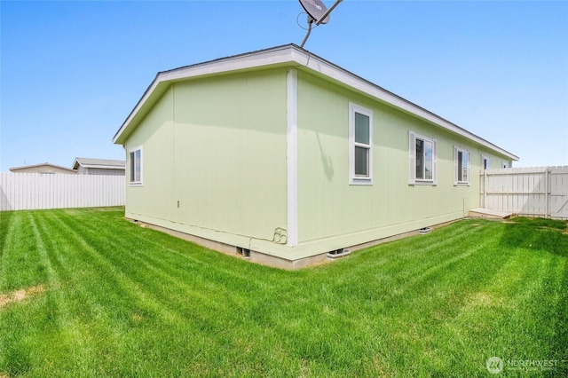 1701 E Burr Ave Unit 36, Moses Lake, WA 98837 - view of home's exterior