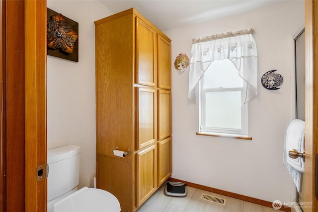 1701 E Burr Ave Unit 36, Moses Lake, WA 98837 - bathroom with toilet and an enclosed shower