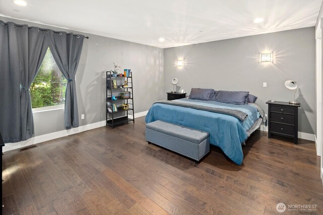 16422 76th Ave NE, Kenmore, WA 98028 - bedroom with wood finished floors, recessed lighting, and baseboards