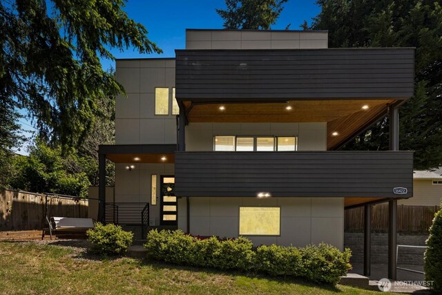 16422 76th Ave NE, Kenmore, WA 98028 - view of back of property