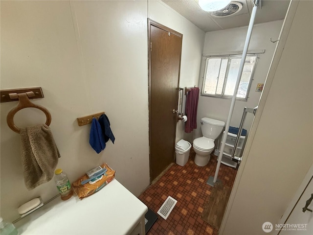 24 Hubbert Rd, Omak, WA 98841 - bathroom featuring toilet
