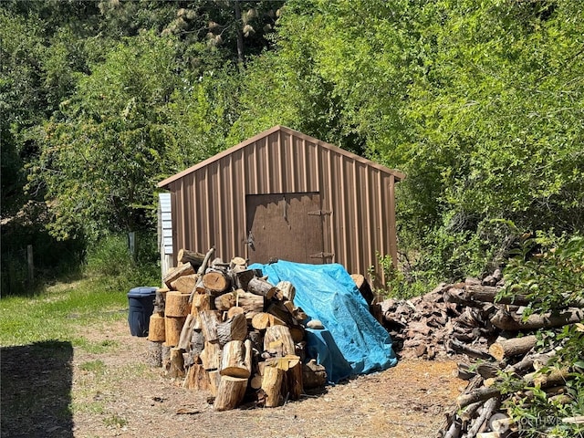 24 Hubbert Rd, Omak, WA 98841 - view of shed featuring a wooded view