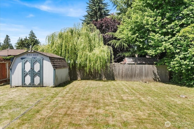 6712 A St, Tacoma, WA 98408 - view of yard