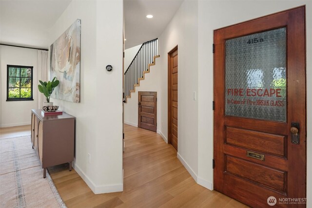 332 6th Ave, Kirkland, WA 98033 - corridor with light wood-style flooring, baseboards, and recessed lighting