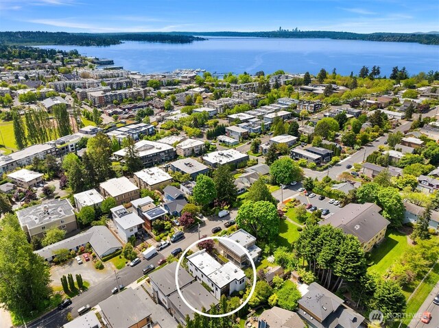 332 6th Ave, Kirkland, WA 98033 - aerial view of a large body of water