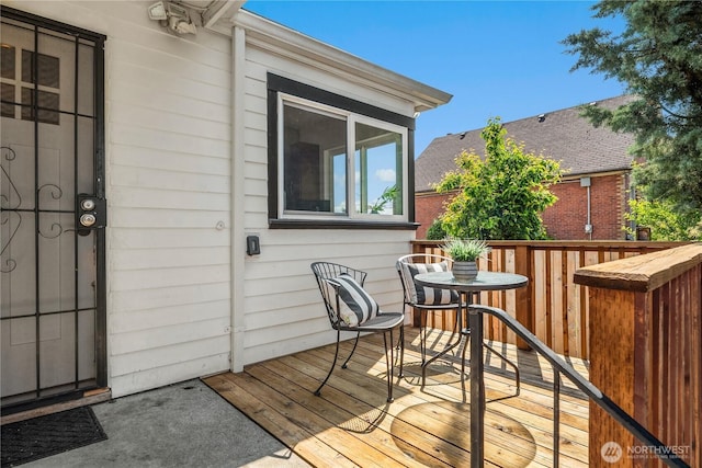 1210 S Mcclellan St, Seattle, WA 98144 - view of wooden terrace