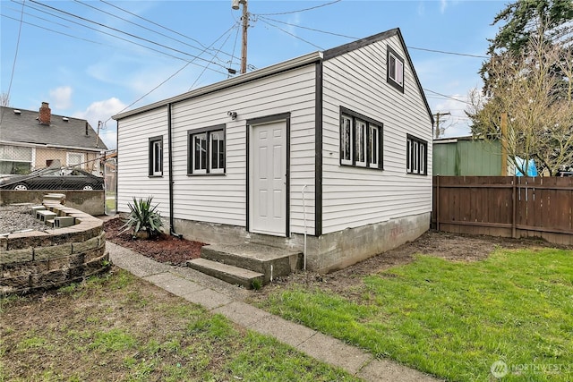 4117 S M St, Tacoma, WA 98418 - view of property exterior with entry steps