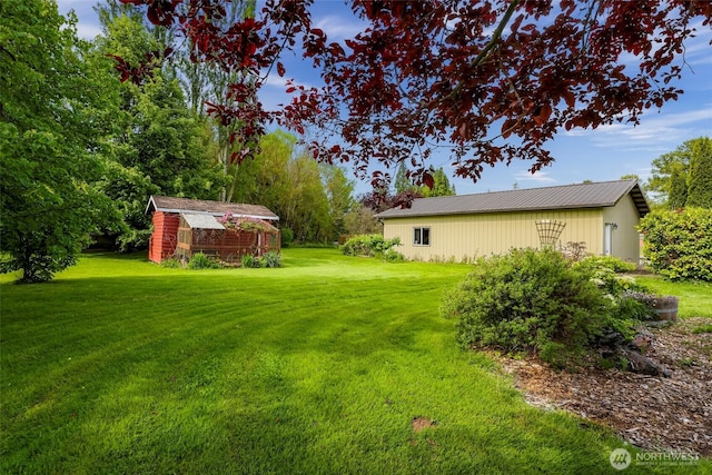 2957 Unick Rd, Ferndale, WA 98248 - view of green lawn