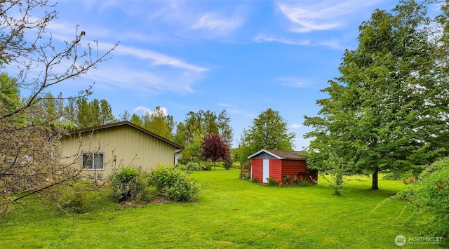 2957 Unick Rd, Ferndale, WA 98248 - view of green lawn