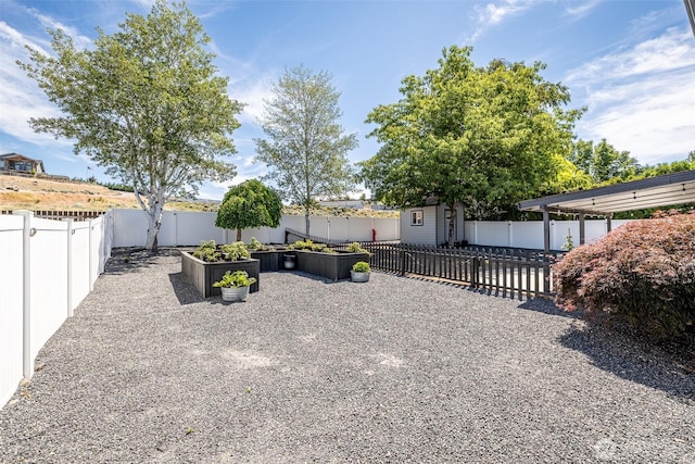 2438 Highland View Dr, East Wenatchee, WA 98802 - fenced backyard with a shed and a patio