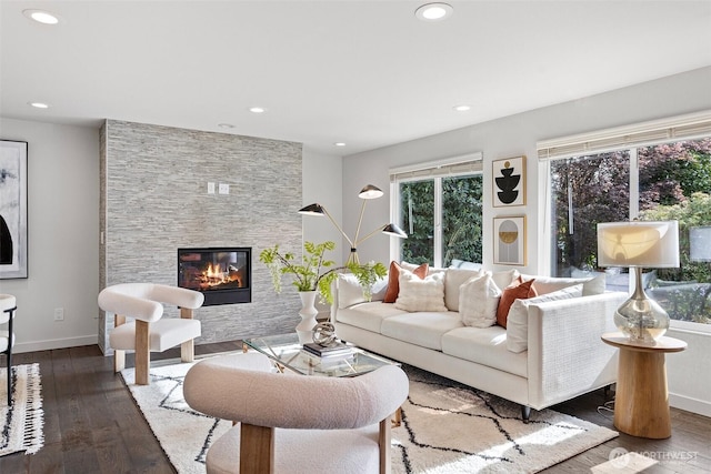 3435 103rd Pl NE, Bellevue, WA 98004 - living room featuring wood-type flooring, baseboards, a fireplace, and recessed lighting