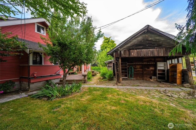 500 Wilson Ave, Bellingham, WA 98225 - view of green lawn with an outdoor structure