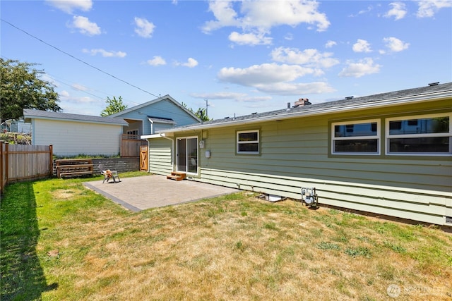 3309 W 2nd St, Anacortes, WA 98221 - back of property with a patio area