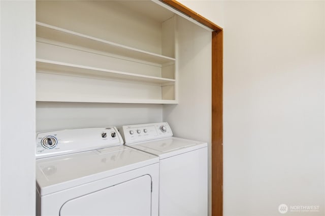 3309 W 2nd St, Anacortes, WA 98221 - laundry area featuring washer and dryer