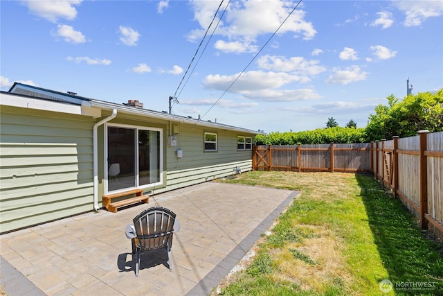 3309 W 2nd St, Anacortes, WA 98221 - view of yard featuring a patio