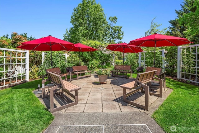 3673 224th Pl SE Unit 1349, Issaquah, WA 98029 - view of patio