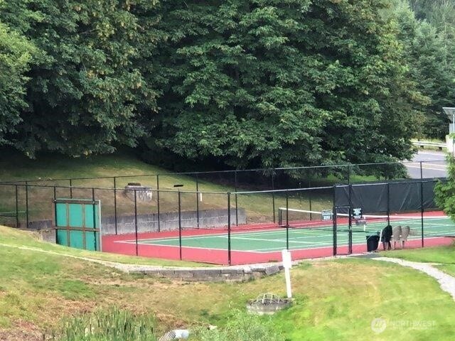 3673 224th Pl SE Unit 1349, Issaquah, WA 98029 - view of tennis court