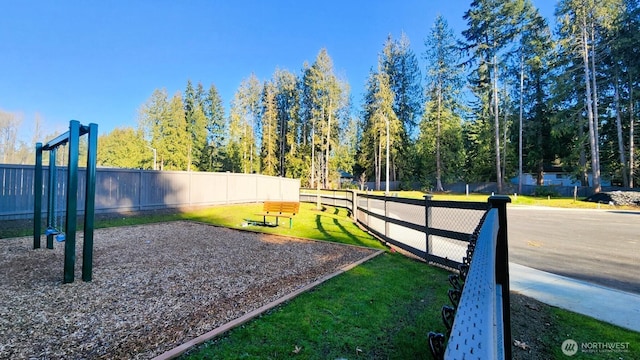 19124 Meridian Dr SE Unit Cw 04, Bothell, WA 98012 - view of yard