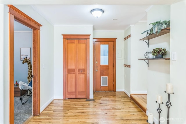 13257 4th Ave S, Burien, WA 98168 - hallway featuring light wood finished floors, crown molding, and baseboards