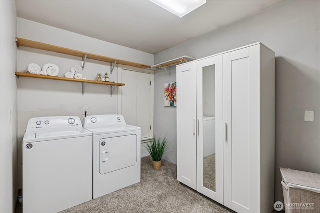 13257 4th Ave S, Burien, WA 98168 - laundry room featuring washer and clothes dryer and light carpet