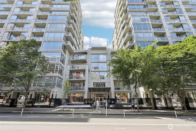 2929 1st Ave Unit 205, Seattle, WA 98121 - view of apartment building / complex