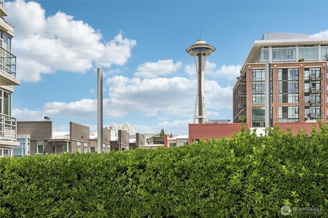 2929 1st Ave Unit 205, Seattle, WA 98121 - city view