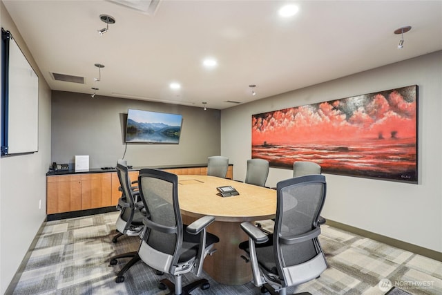 2929 1st Ave Unit 205, Seattle, WA 98121 - office with recessed lighting