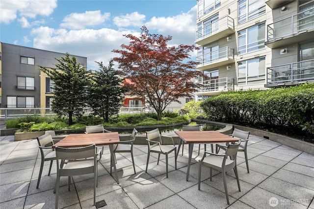 2929 1st Ave Unit 205, Seattle, WA 98121 - view of patio with outdoor dining area