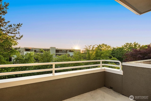 740 1st St S, Kirkland, WA 98033 - view of balcony at dusk