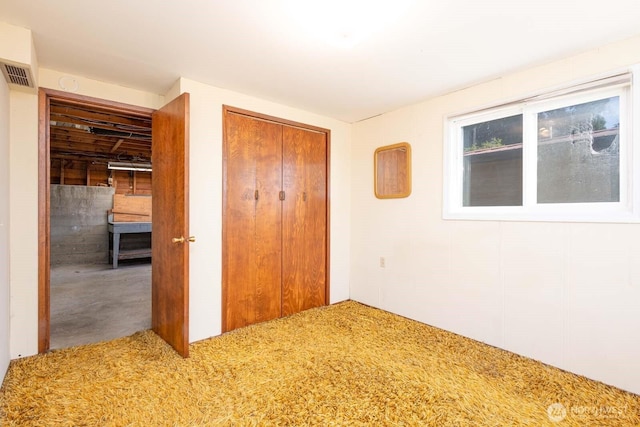 1001 S 226th St, Des Moines, WA 98198 - unfurnished bedroom with a closet
