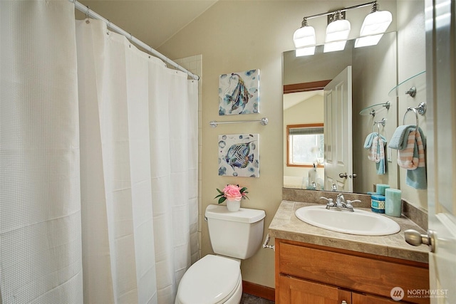 2509NE 125th St, Seattle, WA 98125 - bathroom featuring vaulted ceiling, vanity, toilet, and a shower with curtain